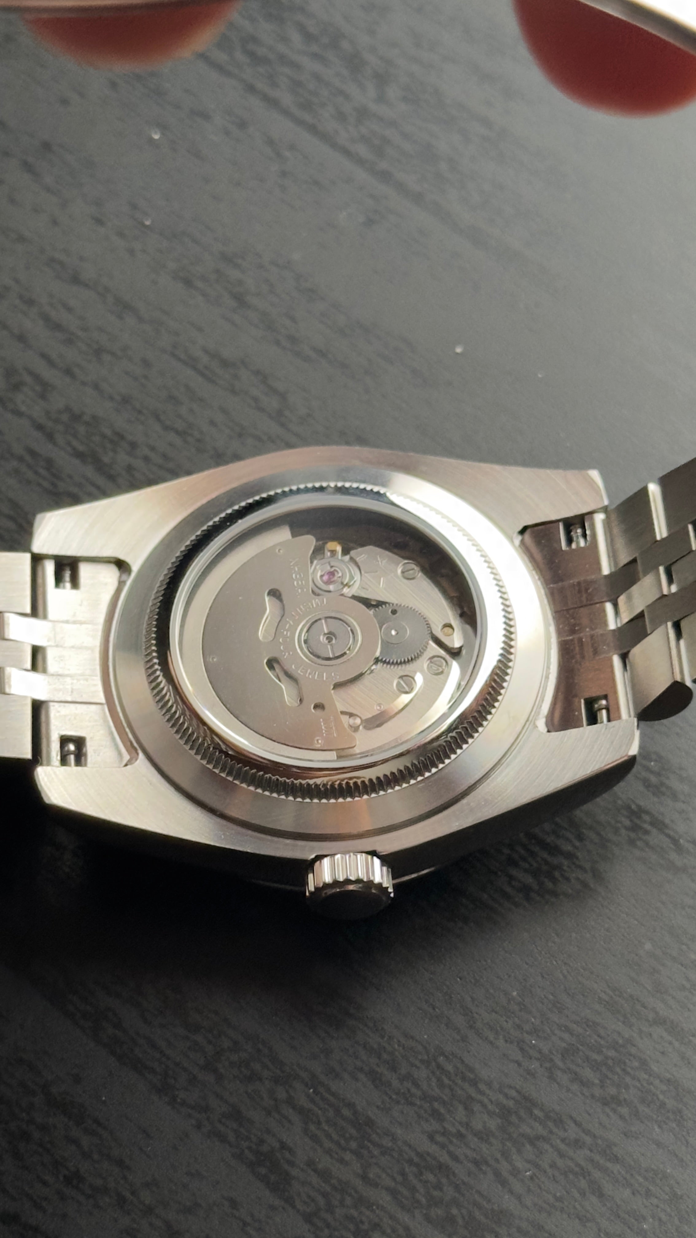 Seikojust | Classic Black